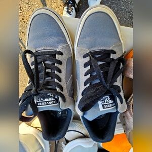 Converse Skate Shoes SZ 9